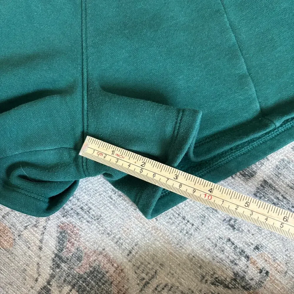 Under Armour Sweat Shorts Green Women's XS Cheer Athleisure Loungewear